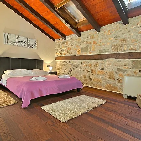 Luxurious Holiday With Swimming Pool In Vižinada